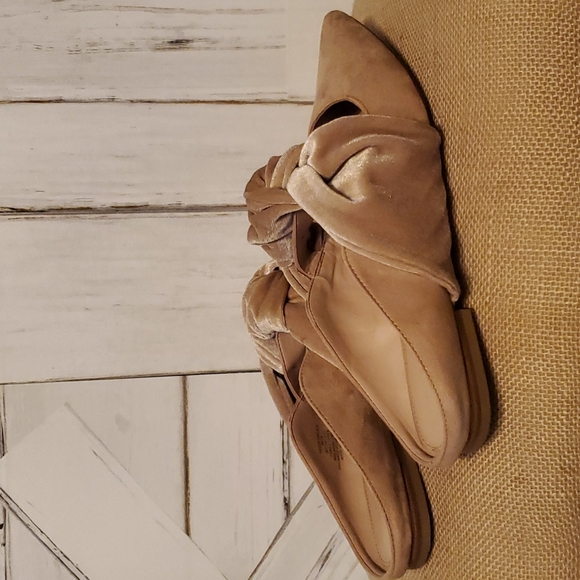 BCBG GENERATION Muleshoe - Picture 4 of 8